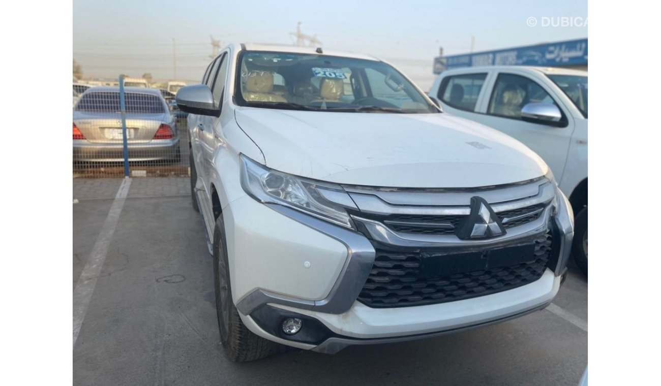 Mitsubishi Montero Mitsubishi Montero Sport 2019 | Diamond With leather | 3.0L | GCC Specs | Brand New Export Only