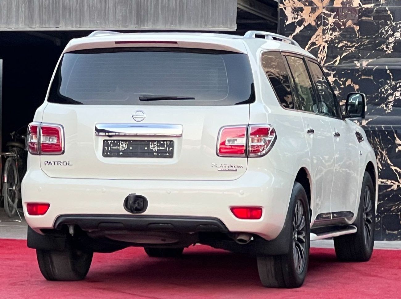 Nissan Patrol LE Platinum 5.6L