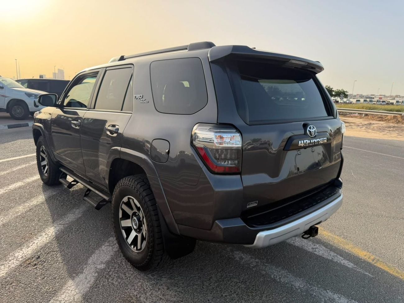 Toyota 4Runner LIMITED 2021 TOYOTA 4RUNNER - 4x4 4.0L - V6 - Diff Lock and Crawl Control - push start