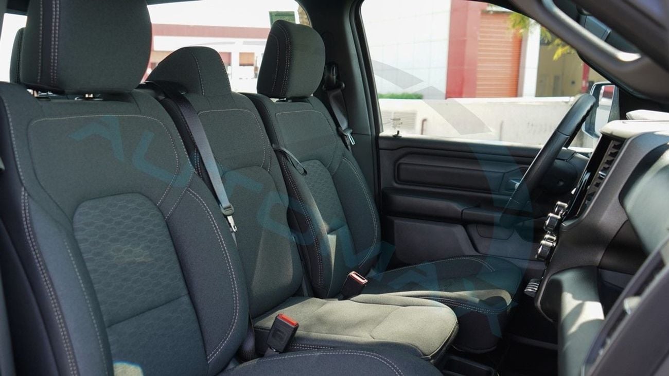 رام 1500 (For Export , НА ЭКСПОРТ) PY 25/25 Tradesman Hurricane SO 3.0TT Crew Cab 4X4 GCC Без пробега