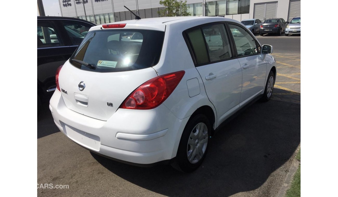 Nissan Tiida