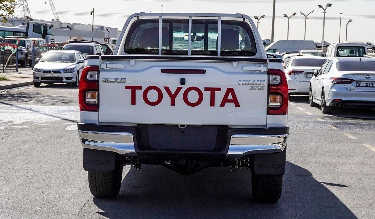 تويوتا هيلوكس HILUX SR5 Petrol 2.7L , GLX-S Full Option 2025 Model
