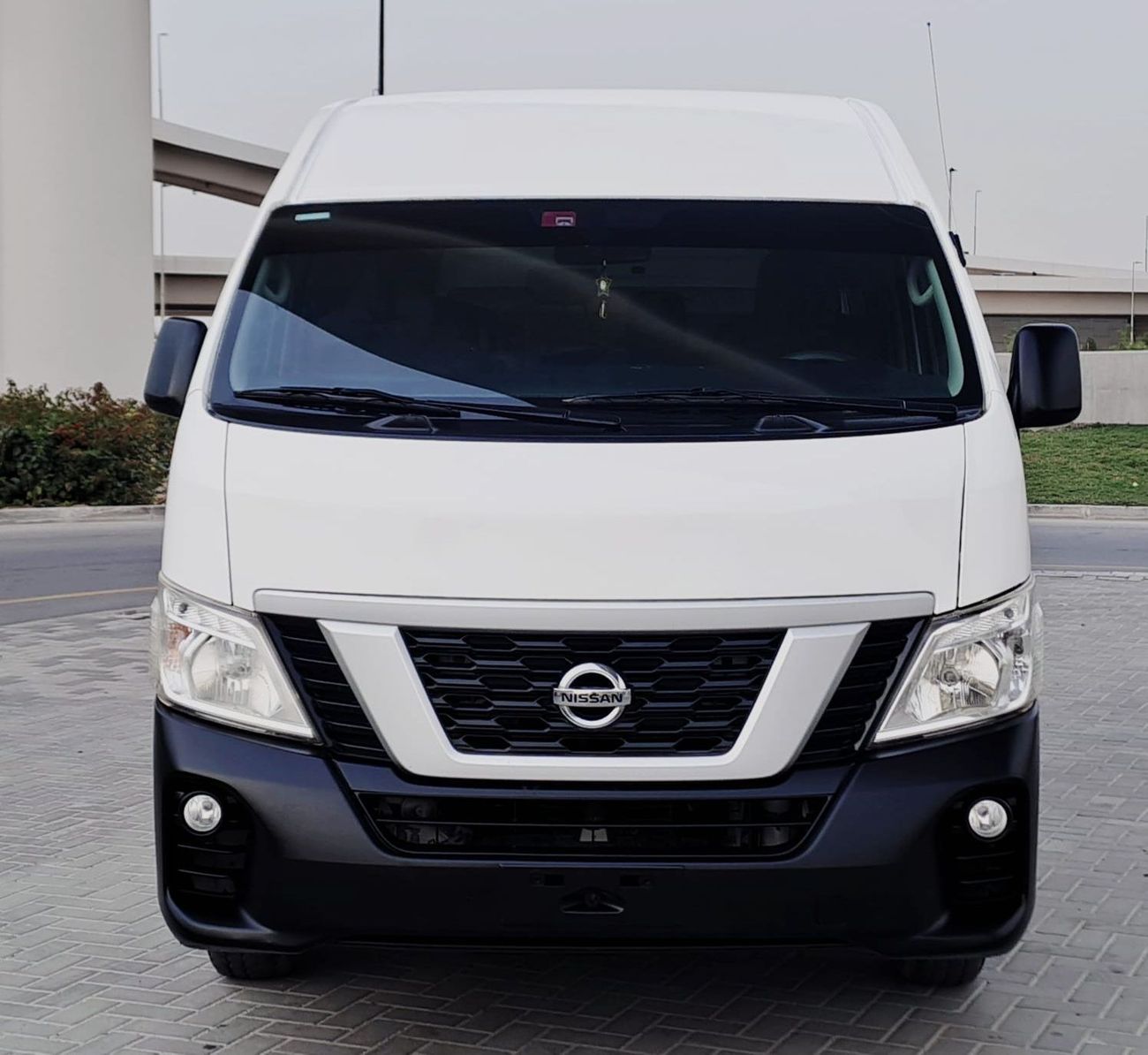 نيسان نافارا LEFT HAND DRIVE ONLY FOR EXPORT