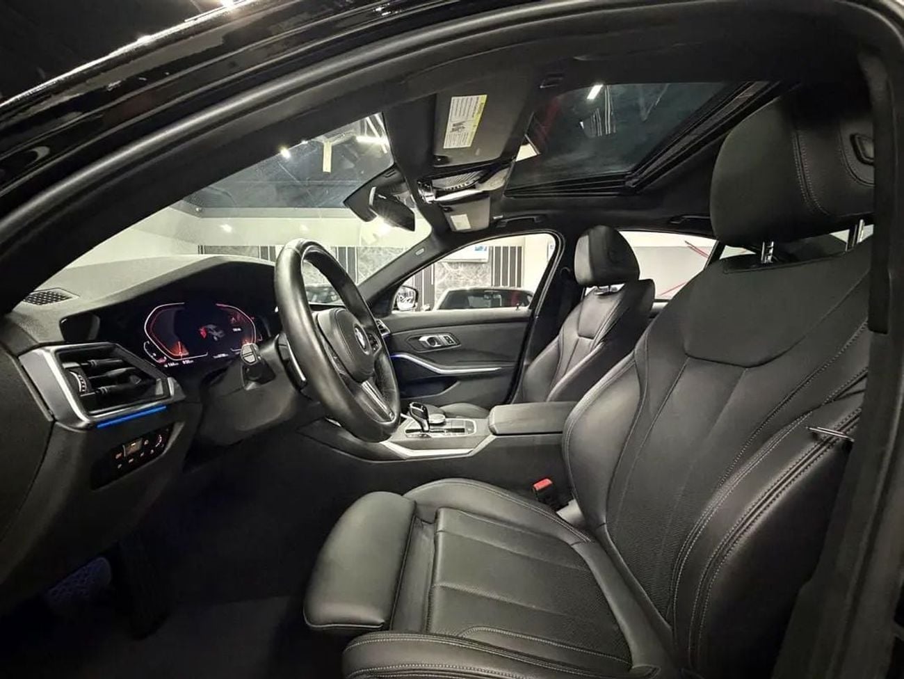 بي أم دبليو 330i M SPORT
