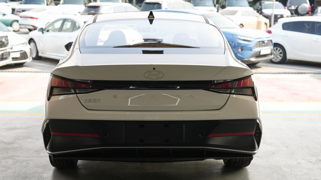 هيونداي إلانترا