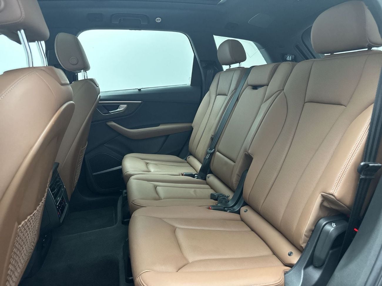 أودي Q7 SUV S line 55 TFSI quattro 340hp (Ref# 10460)