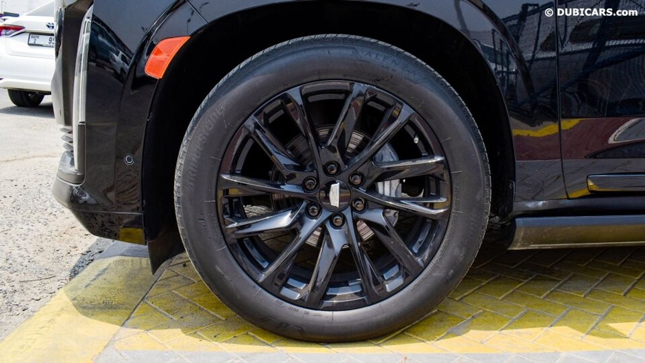 كاديلاك إسكالاد 6.2L Sport Platinum 600 Onyx Edition LOW MILES