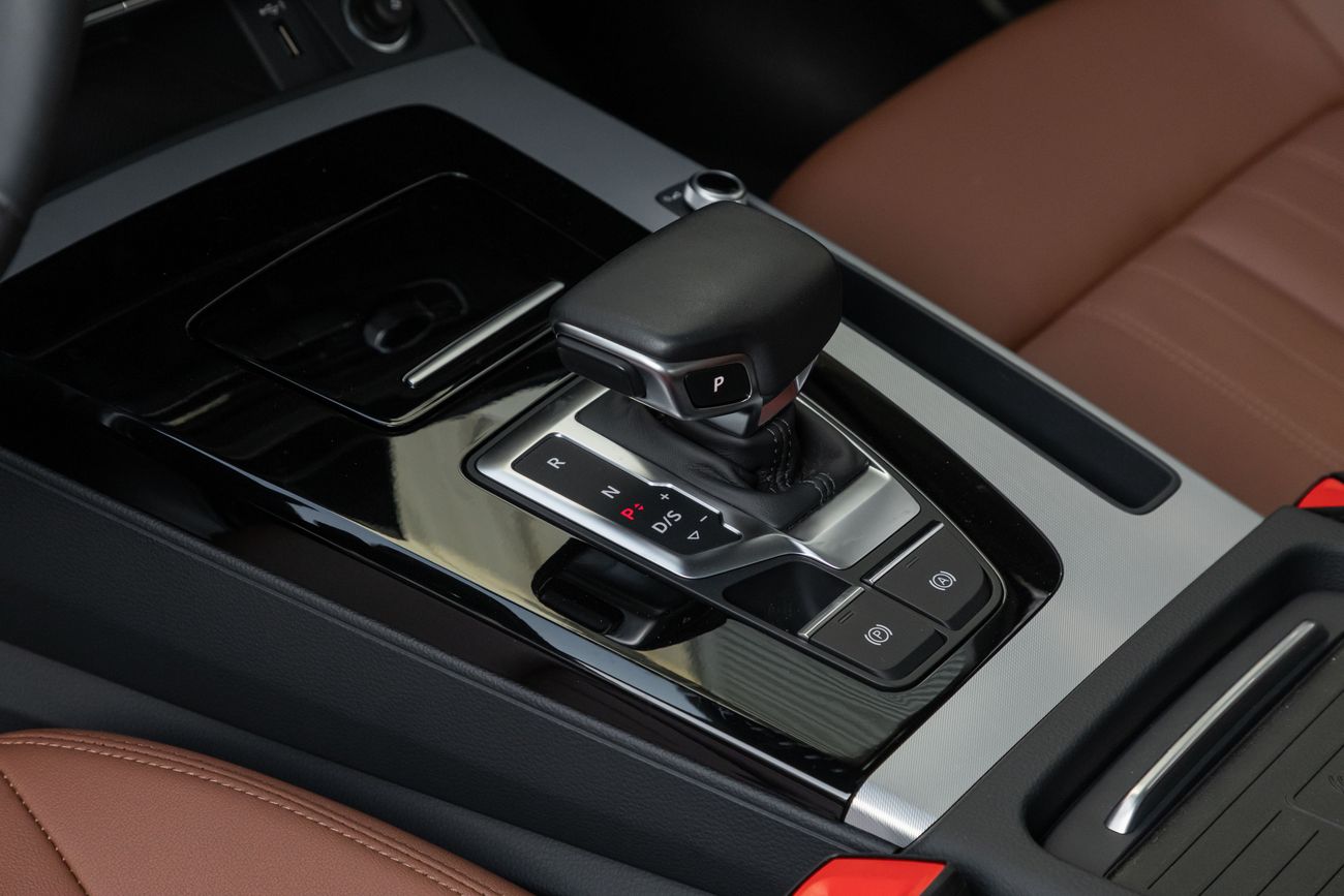 Audi Q5 Q5 S-Line | 3,917 P.M | 0% Downpayment | Audi Warranty! | Ramadan Offer!