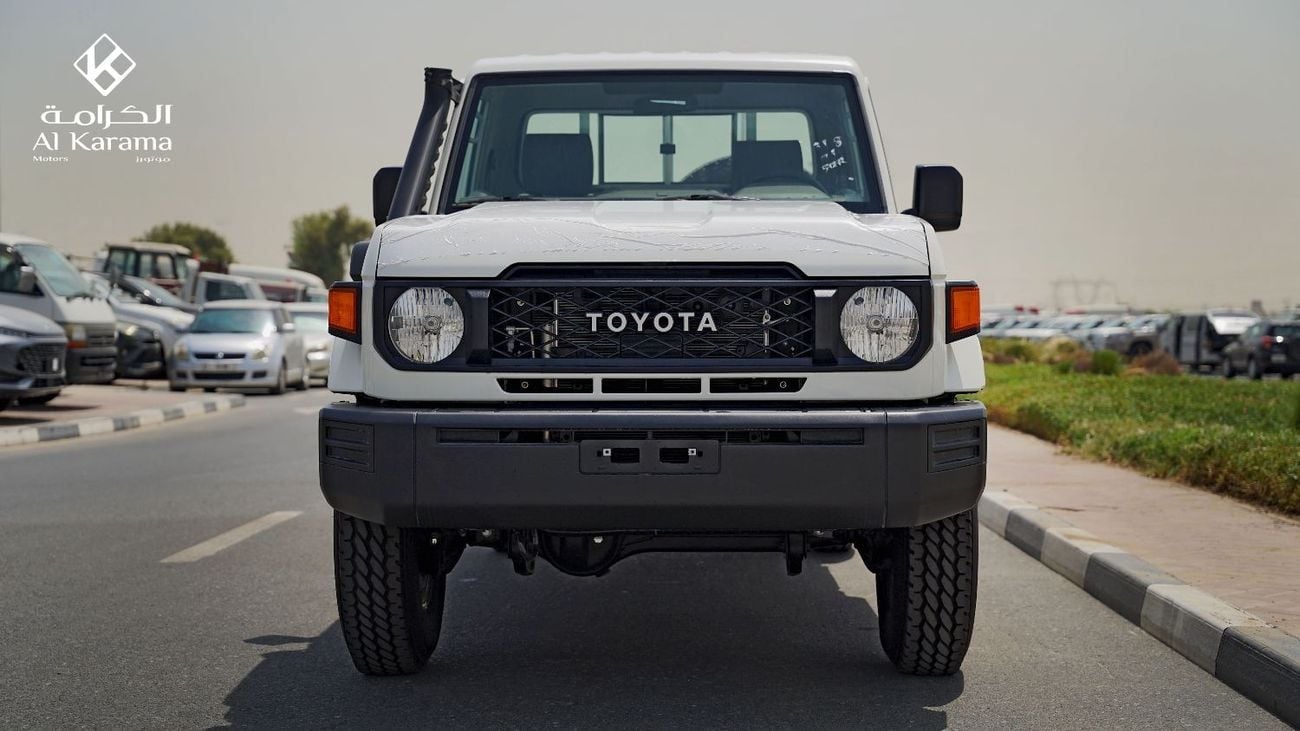 تويوتا لاند كروزر بيك آب Single Cabin | 2.8L Diesel Engine with 4x4 Manual Transmission | Diff Lock
