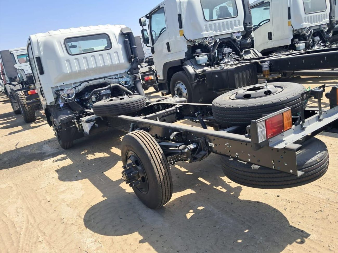 Isuzu NPR Isuzu NPR ISUZU NPR TRUCK CAB CHASSIS 4X2 MYY-5T 5- speed 2025 MODEL