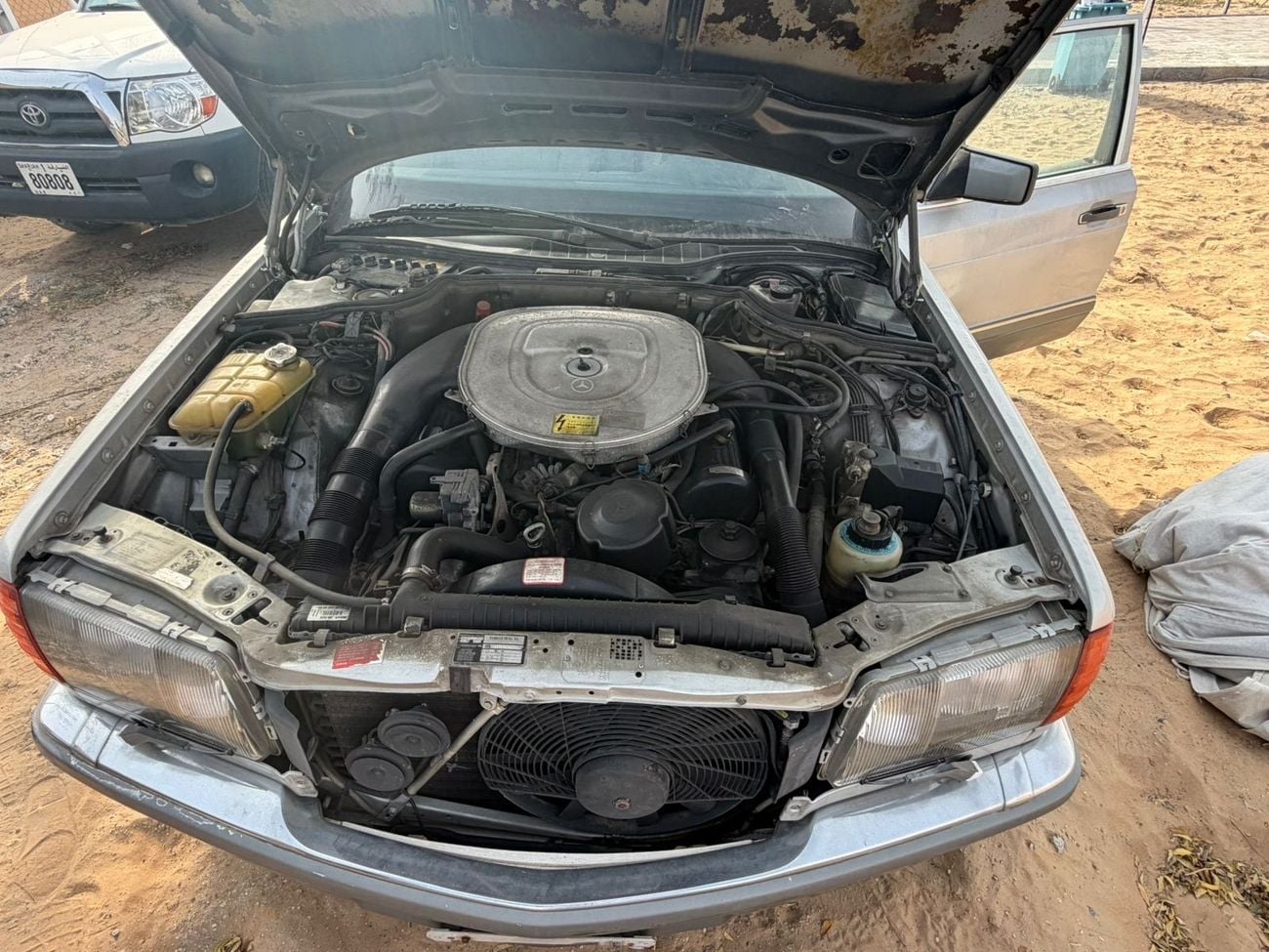 مرسيدس بنز 500 SEL