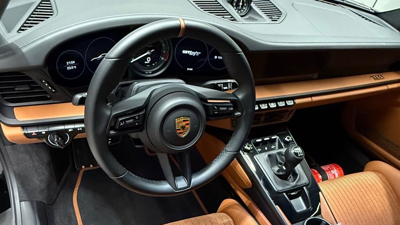 Porsche 911 S/T 4.0L (520 HP) Coupe