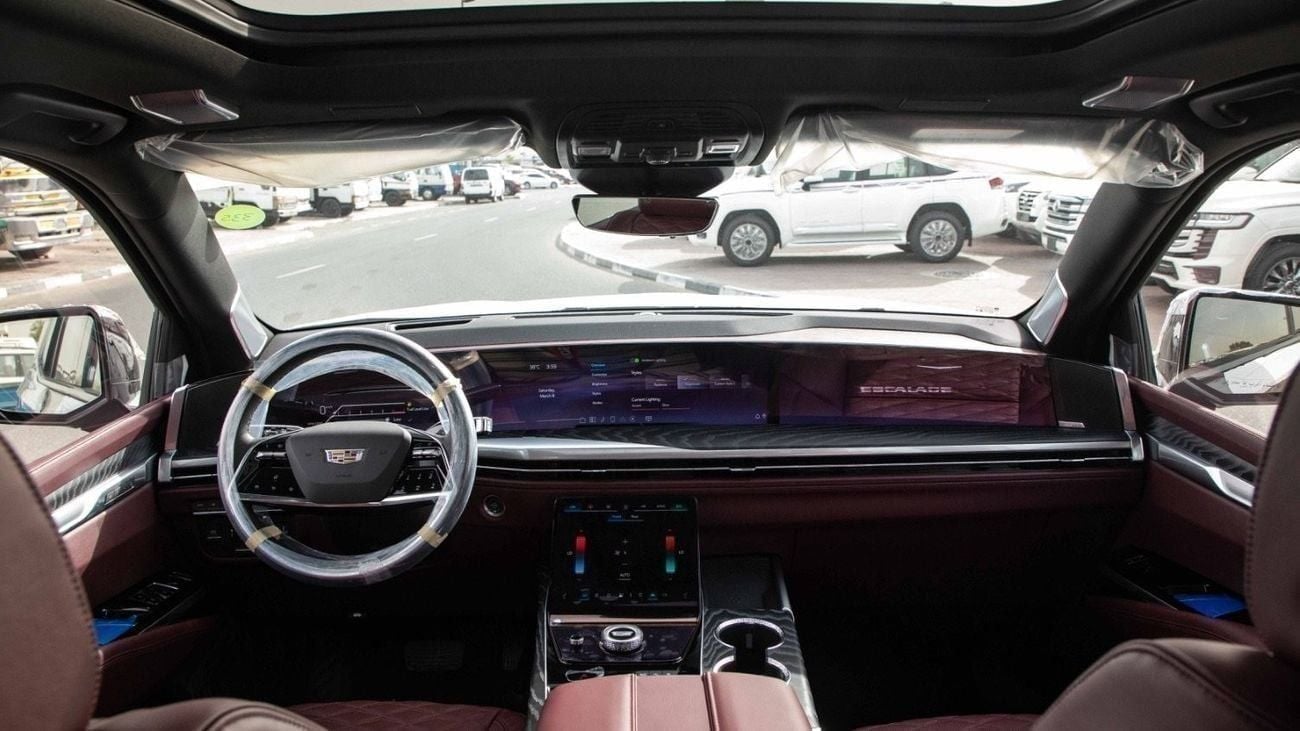 كاديلاك إسكالاد Sport 6.2L AWD | 2025 | For Export Only