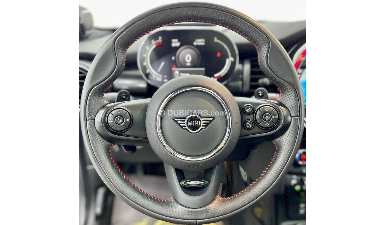 Mini Cooper S 2021 Mini Cooper S JCW Kit, May 2023 Mini Warranty + May 2024 Service Contract, FDSH, GCC