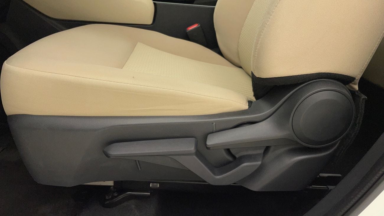 تويوتا يارس E 1.5 | بدون دفعة مقدمة | اختبار القيادة في المنزل