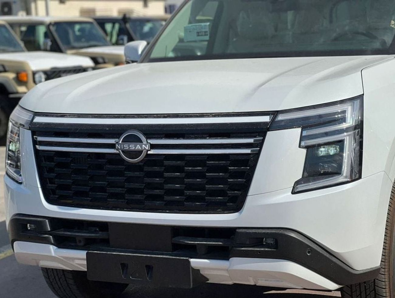 نيسان باترول NISSAN PATROL SE Platinum City 3.8L