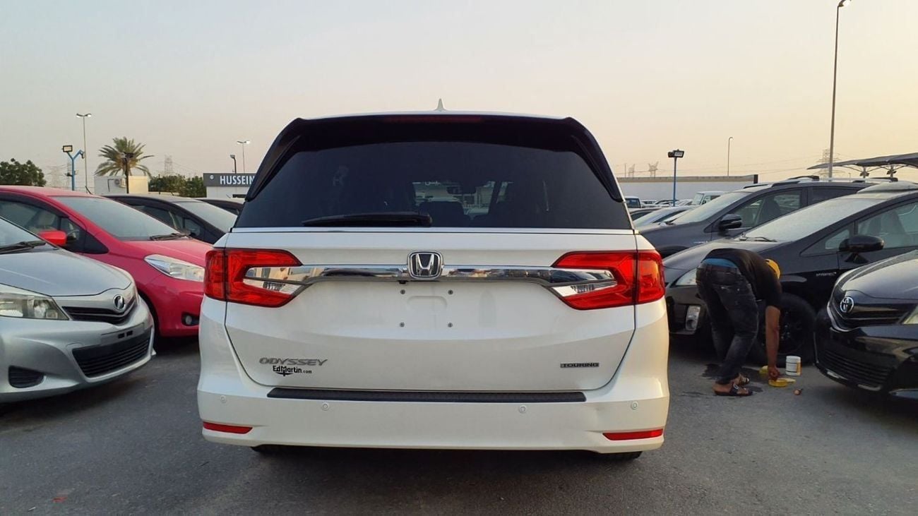 هوندا أوديسي HONDA ODYSSEY TOURING 2018
