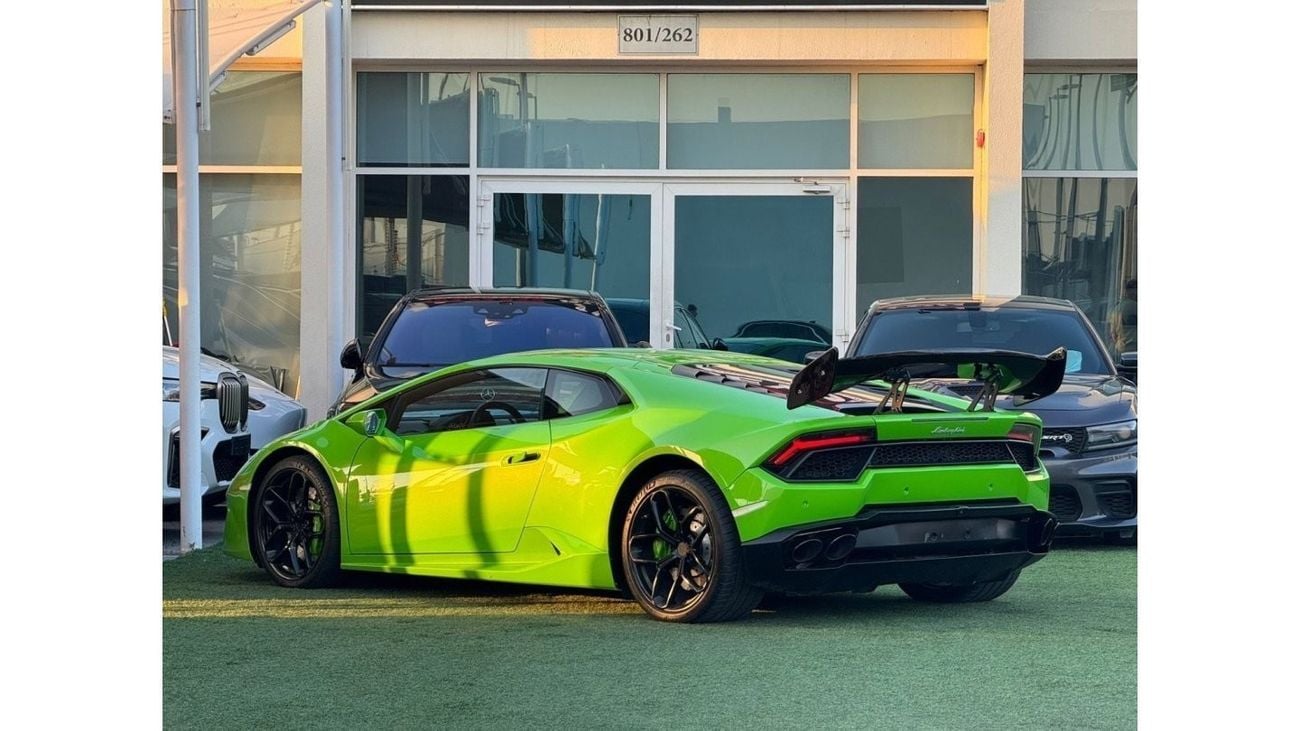 لامبورغيني هوراكان LP610-4 لمبرجيني هوراكان LP 610  خليجي 2016 صبغ وكالة بحالة الوكالة  فل اوبشن فل كاربن لون مميز