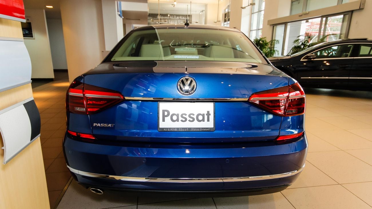 Volkswagen Passat SEL