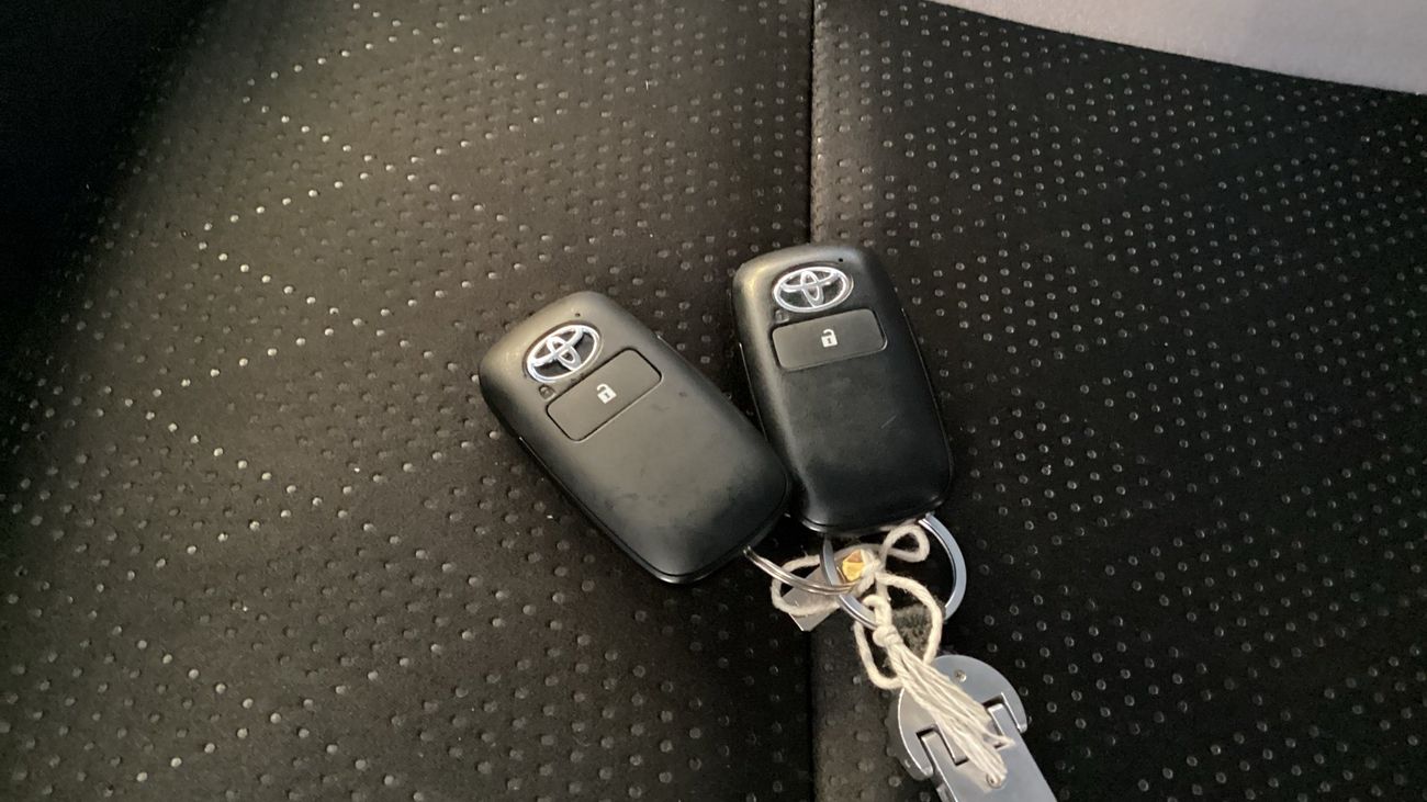 تويوتا فيلوز 1.5 GX AUTO | شامل الضمان | 0 ﺪﻔﻋﺓ ﺃﻮﻟﻯ