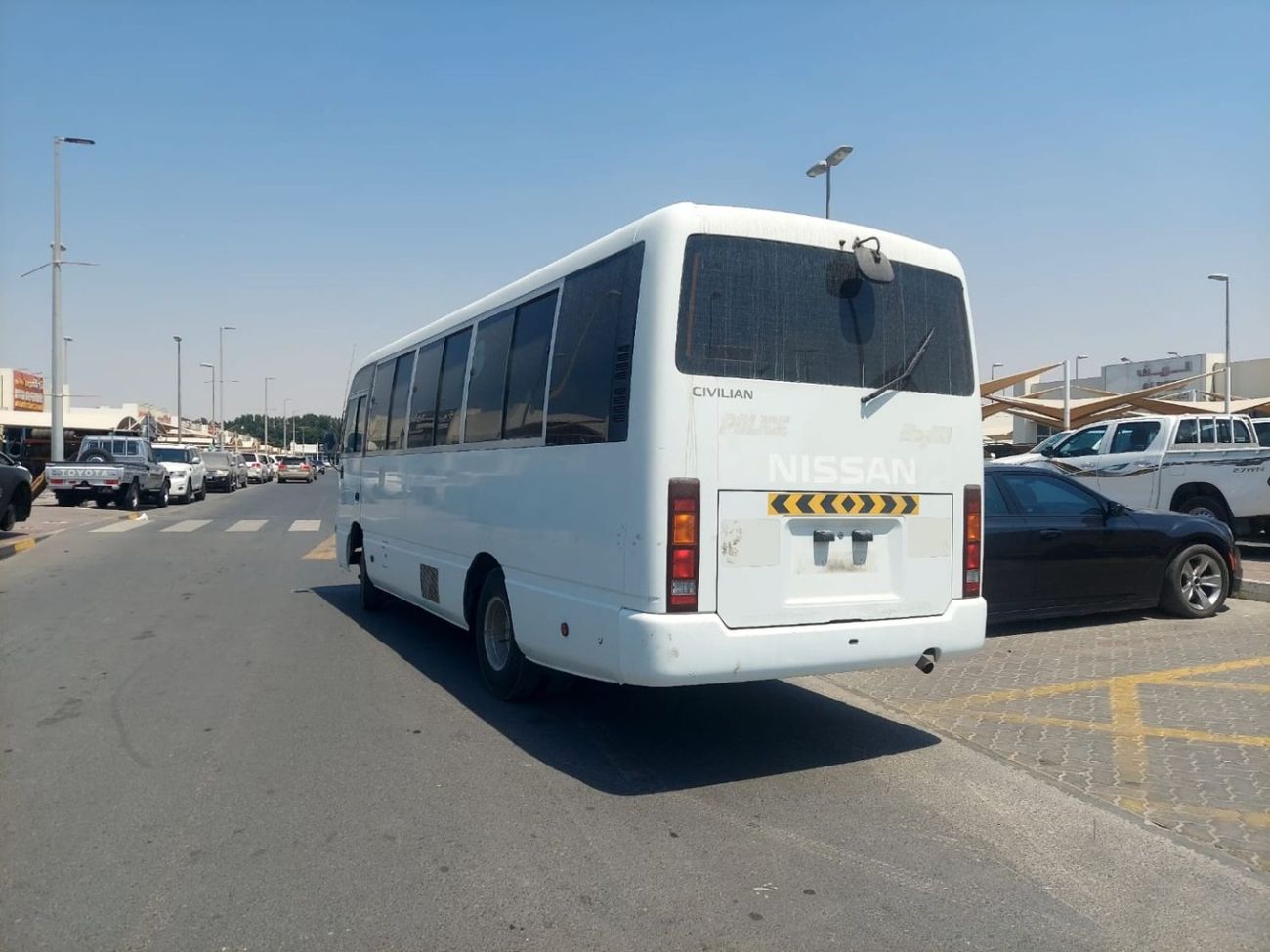 Nissan Civilian PETROL 22 SEATER MANUAL TRANSMISSION