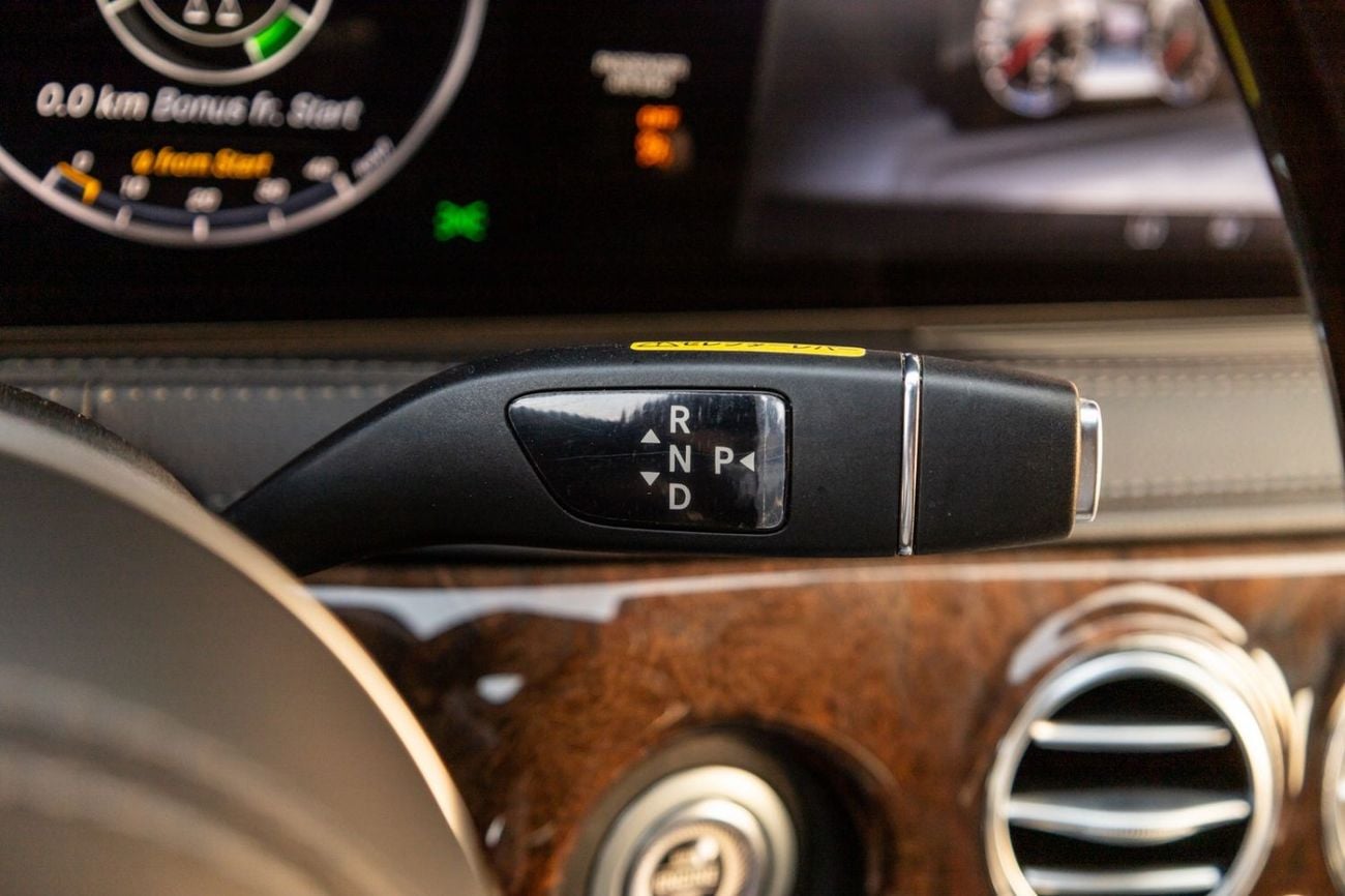 Mercedes Benz S560 STD Mercedes-Benz S560 2019 Japanese Specs | Warranty
