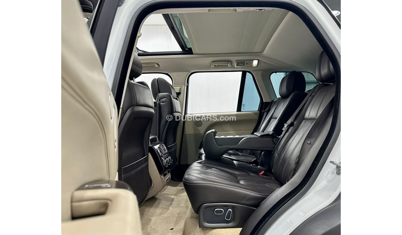 Land Rover Range Rover 2014 Range Rover Vogue SE V8, Service History, 2 Keys, GCC Specs