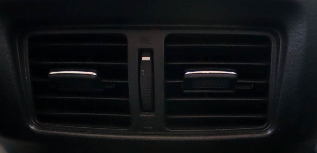 نيسان إكستيرا SE 2.5L RWD Nissan x-terra 2.5L 2022 GCC accident free in excellent condition 1538 P.M