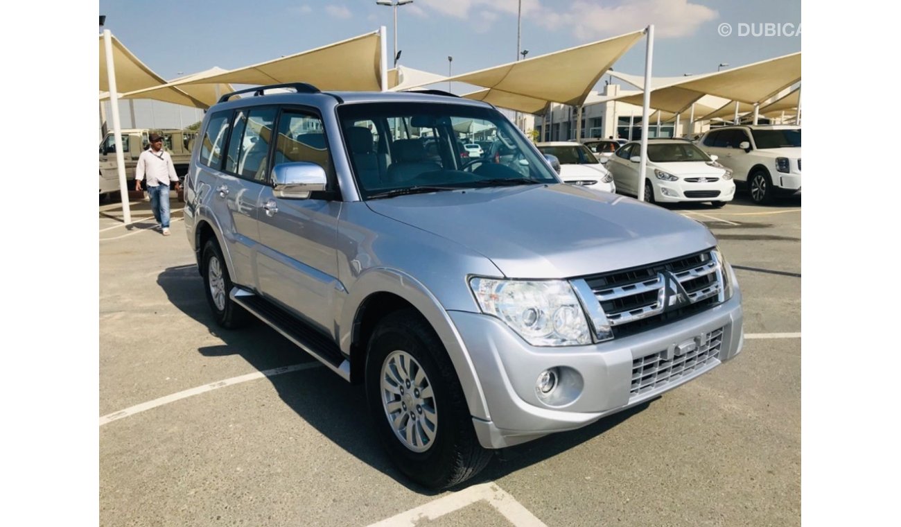 Mitsubishi Pajero PAJERO - 2012- 3.5- GOOD CONDITION