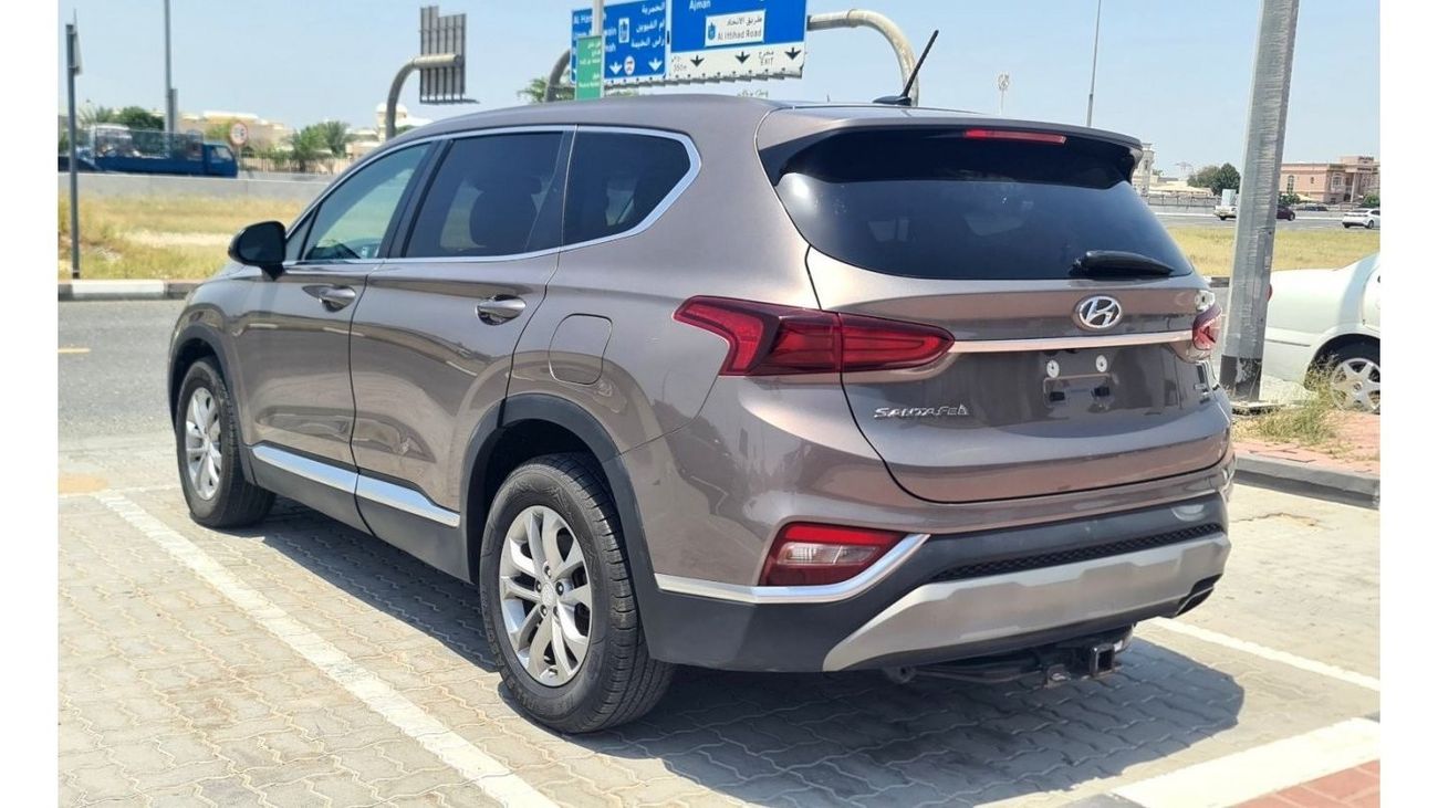 Used Hyundai Santa Fe 2020 for sale in Dubai - 732593