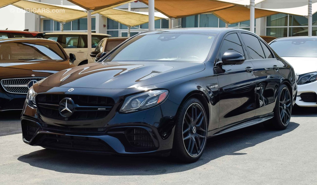 Mercedes-Benz E 63 AMG V8 BITURBO 4MATIC+