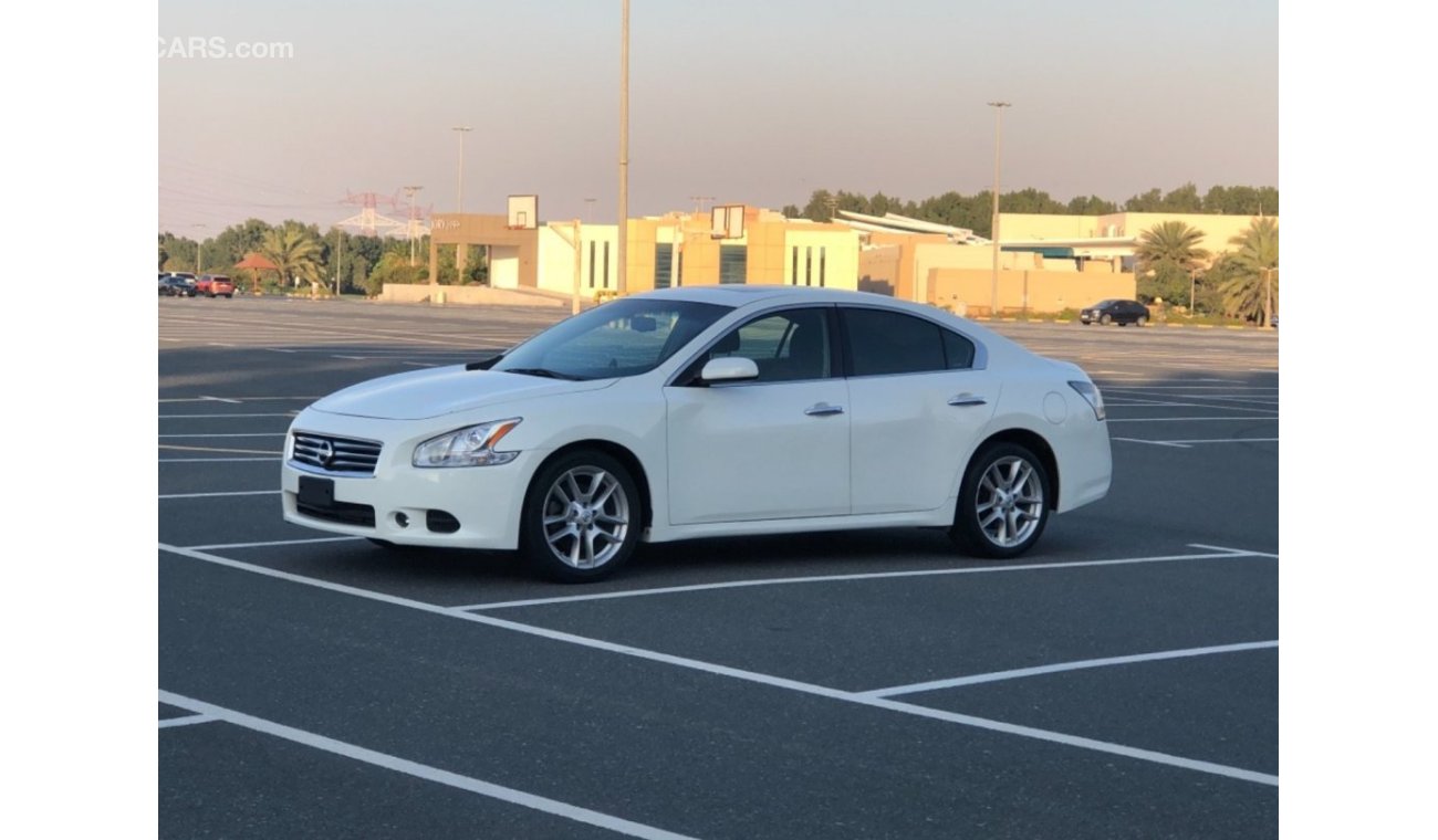 Nissan Maxima SV NISSAN MAXIMA MODEL 2013 car prefect condition inside and outside