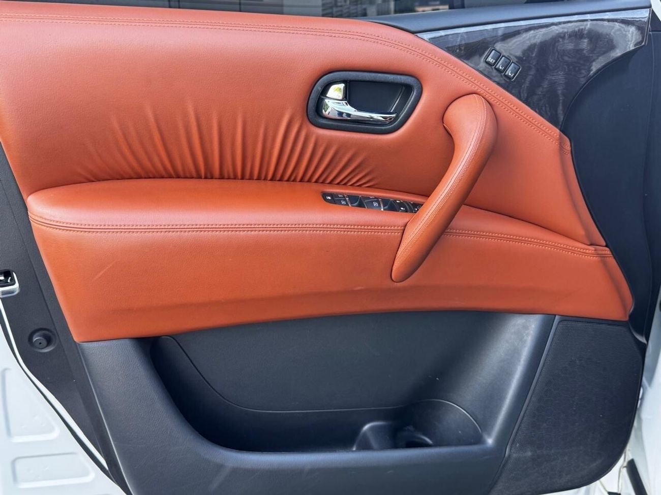 Nissan Patrol SE Platinum