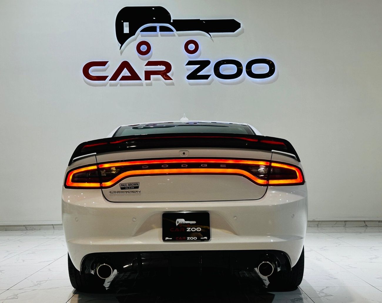 Dodge Charger SXT Plus 3.6L