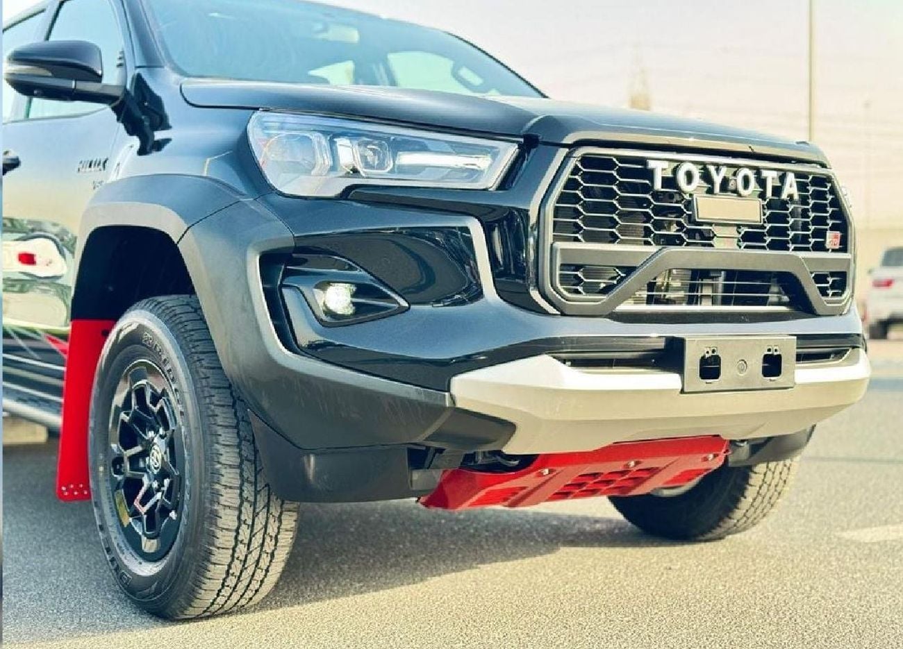 Toyota Hilux 2025 GR Sports 4.0L 4WD A/T 2025 Full Option