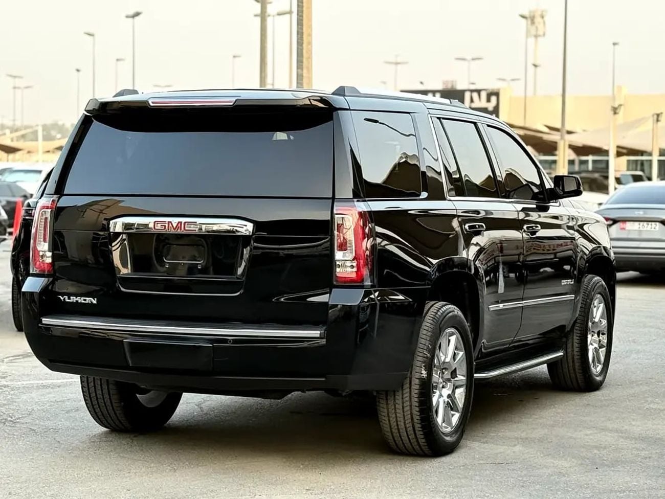 GMC Yukon Denali