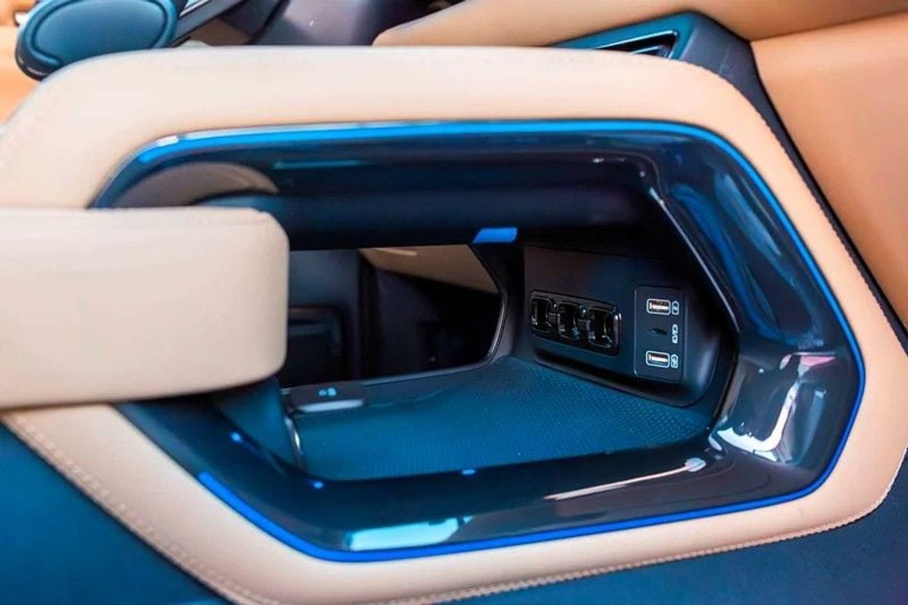 BYD Leopard 5 BYD Leopard 5 1.5 T PHEV 2025 Black (FOR EXPORT )