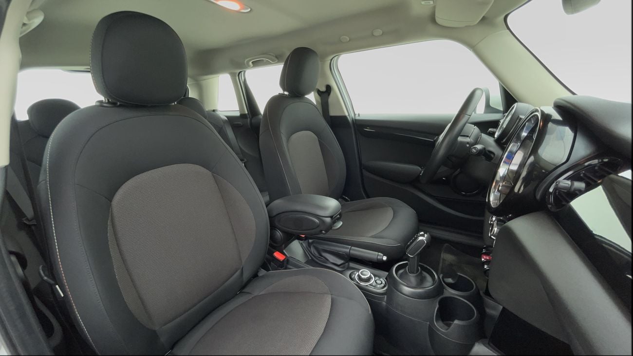 Mini Cooper Std 1.6L 2024 STD | AED 1155/Month | 0 DP | 30 Day Return | Warranty | Service History