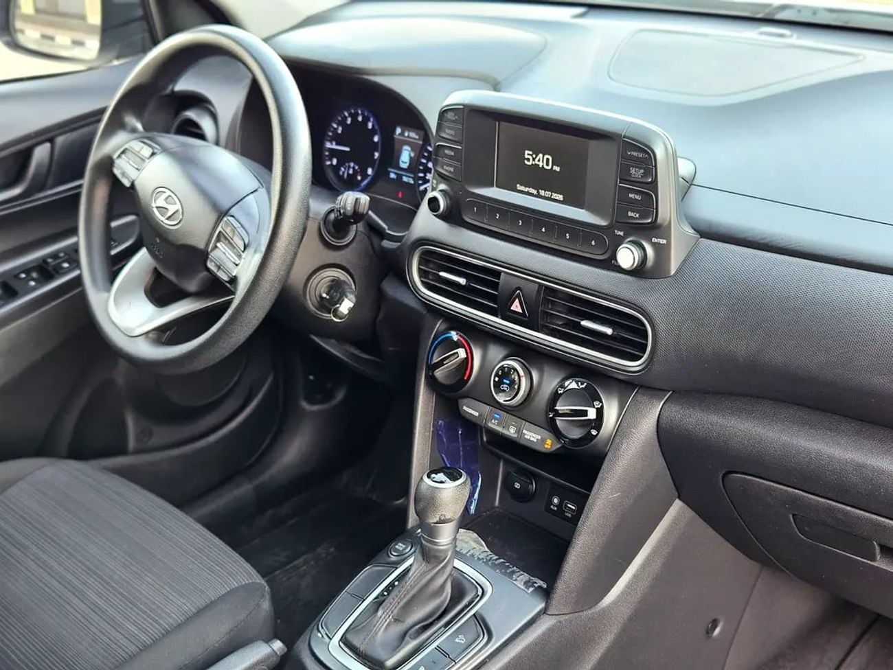 Hyundai Kona GLS GCC Specs Premium Condition Low KM Single Owned Cross-Over Avalible With Bank Loan