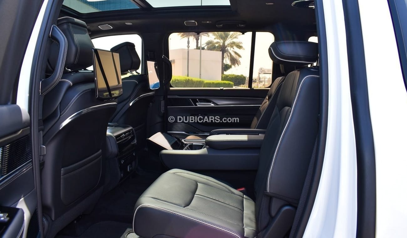 Jeep Grand Wagoneer Obsidian Series II 4WD. Local Registration +10%