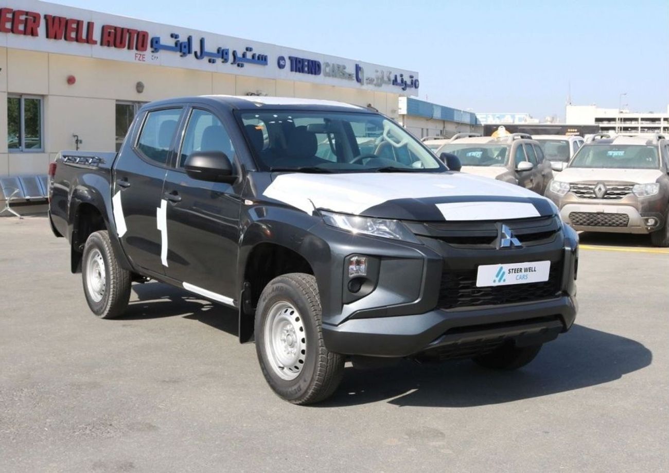 ميتسوبيشي L200 DIESEL - 2.5L -  DOUBLE CABIN - 4X4 - 5MT - POWER LOCKS AND POWER WINDOWS - EXPORT ONLY