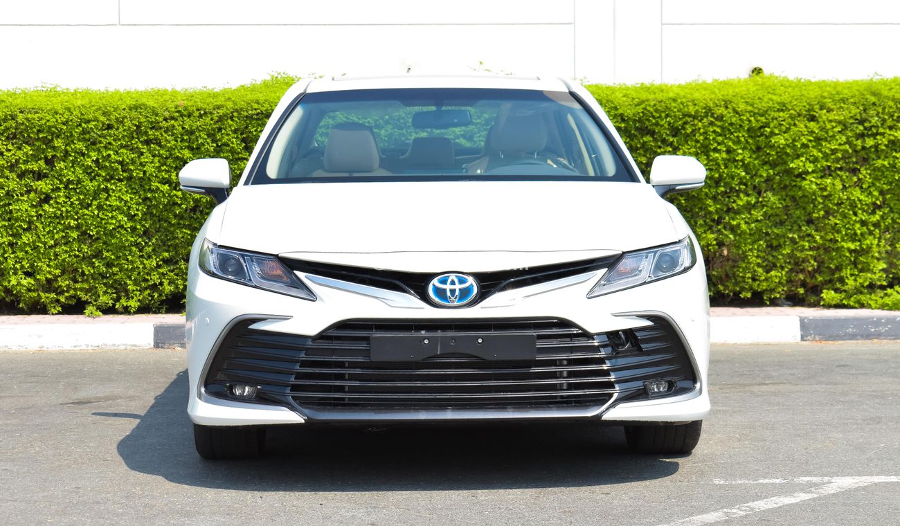 Toyota Camry Hybrid GLE 2.5L | For Export Only