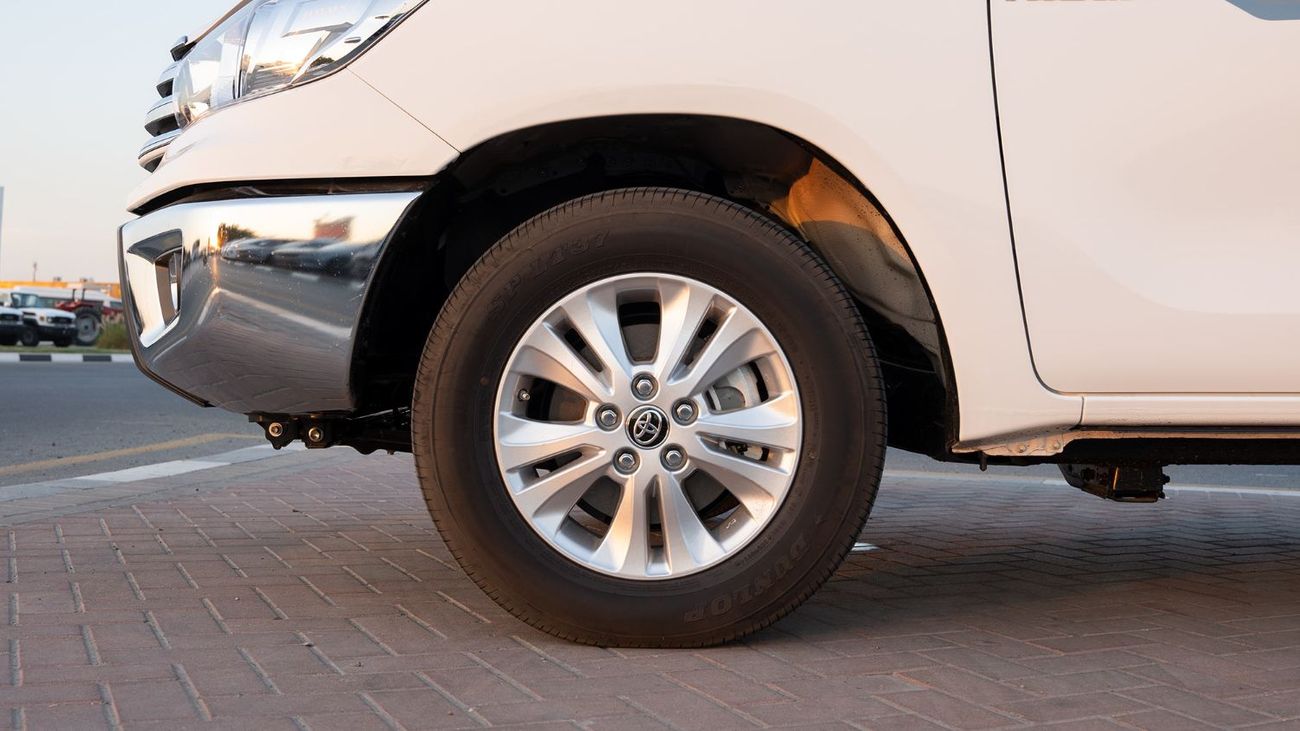 Toyota Hilux 2025 Toyota Hilux 2.7L RWD AT Petrol