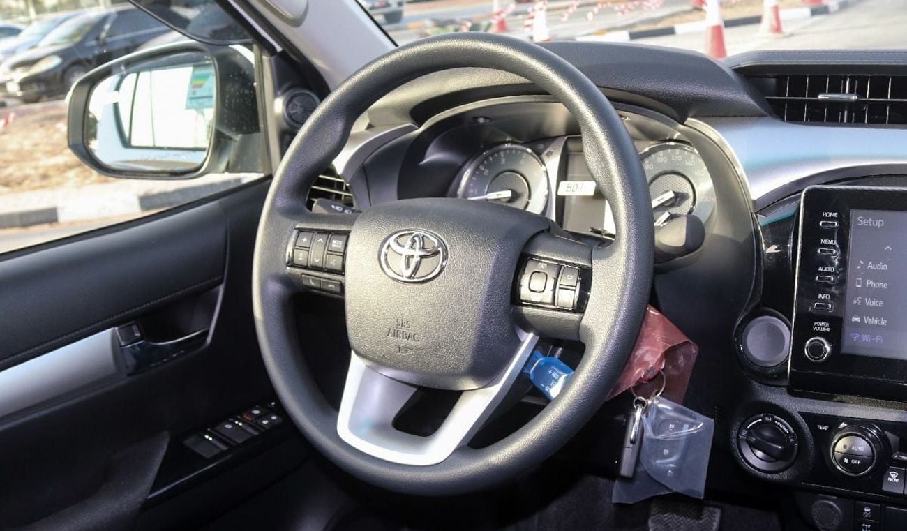 Toyota Hilux SGLX Toyota Hilux DC, 2.4L Diesel 4WD 6AT 2026 Model. For Export