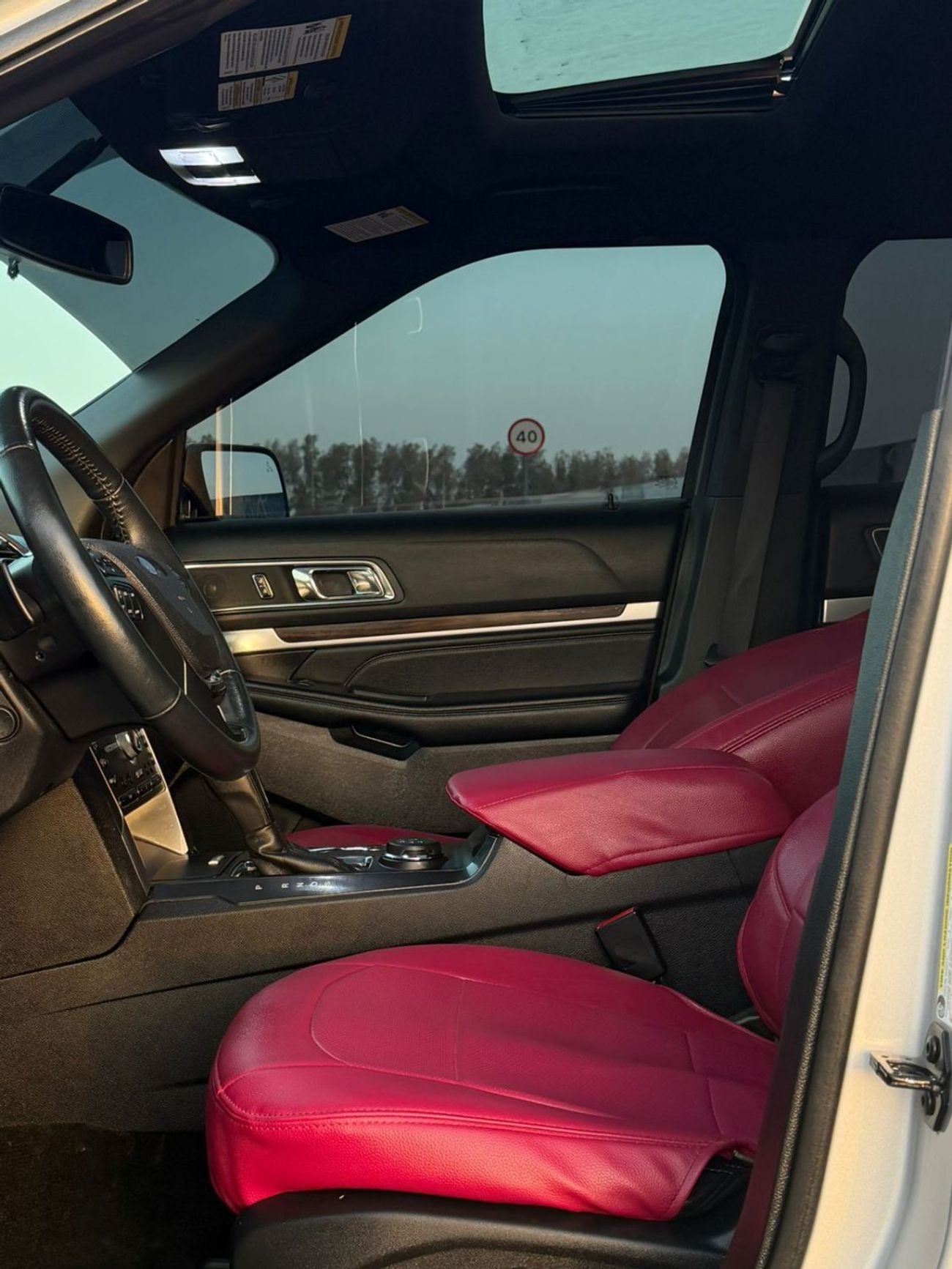 Ford Explorer top-of-the-line model, fully loaded with panoramic