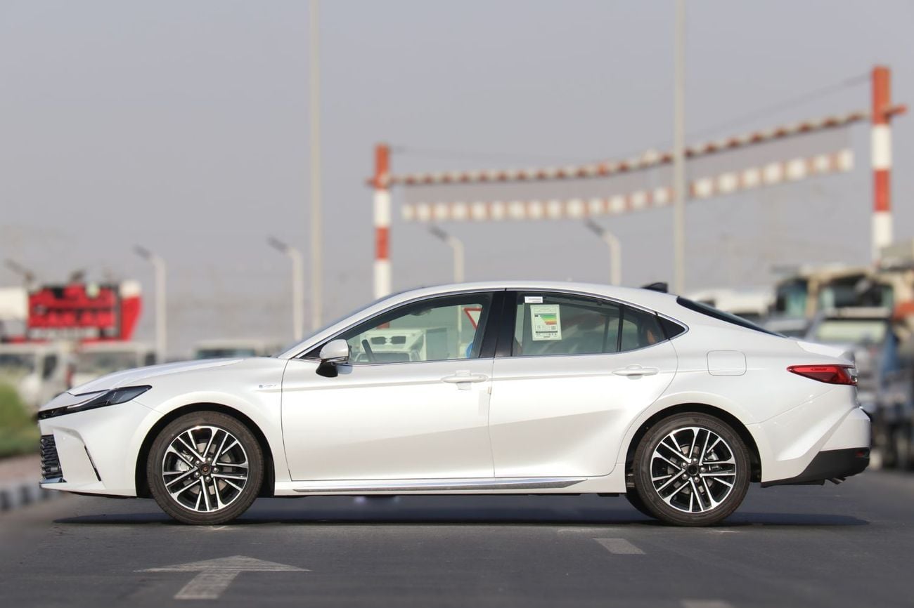 تويوتا كامري LIMITED HEV Toyota Camry Hybrid Limited | 2026 | Best Export Price