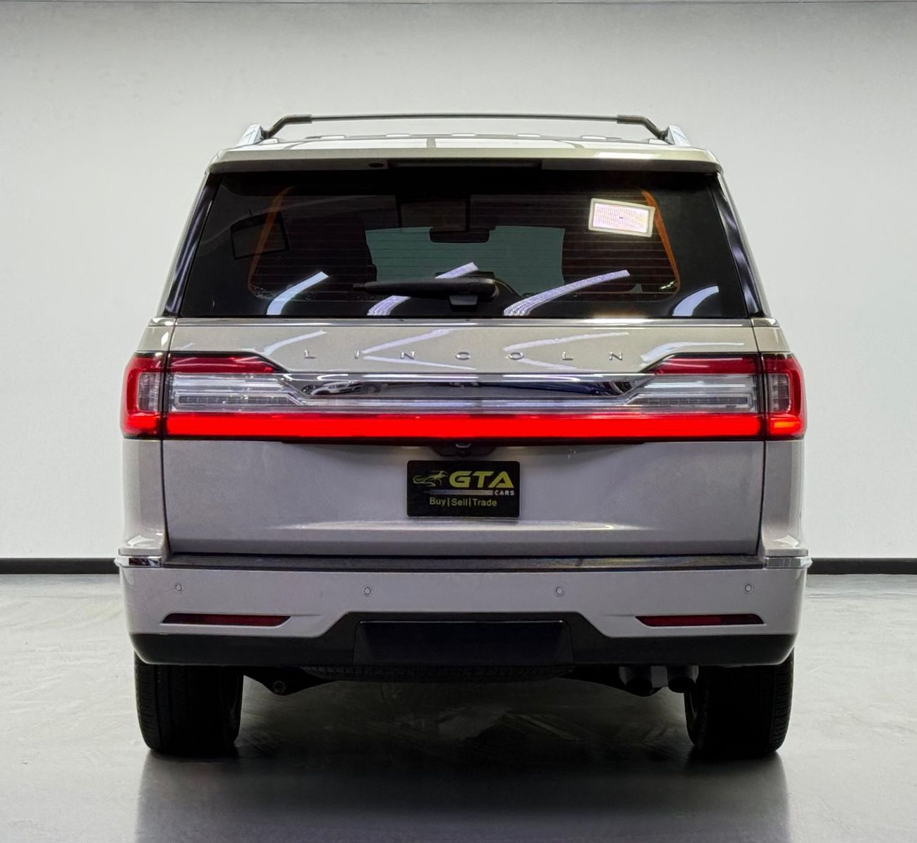 Lincoln Navigator Presidential 3.5L 2019 Lincoln Navigator Presidential, Warranty, Full Lincoln Service History, 8 Sea