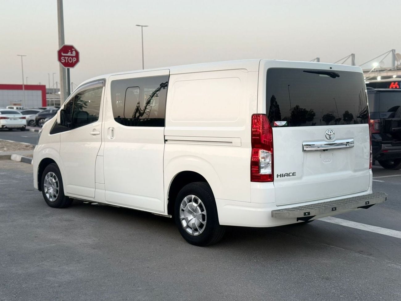 Toyota Hiace PANEL VAN | 2020 | RHD | 2.8L DIESEL ENGINE | AUTOMATIC TRANSMISSION | 5 SEATERS