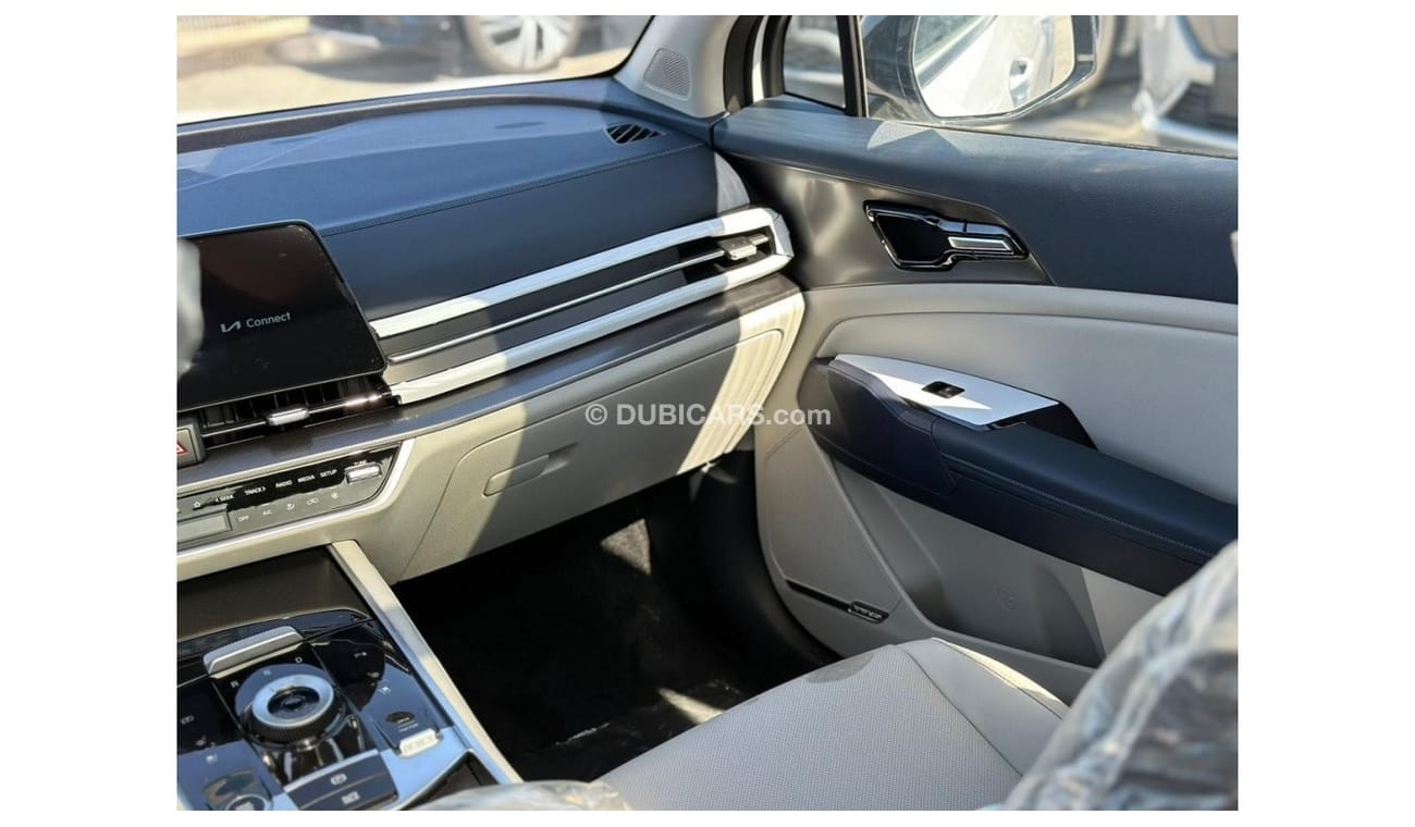 كيا سبورتيج KIA SPORTAGE 2022 2.0 HYBRID