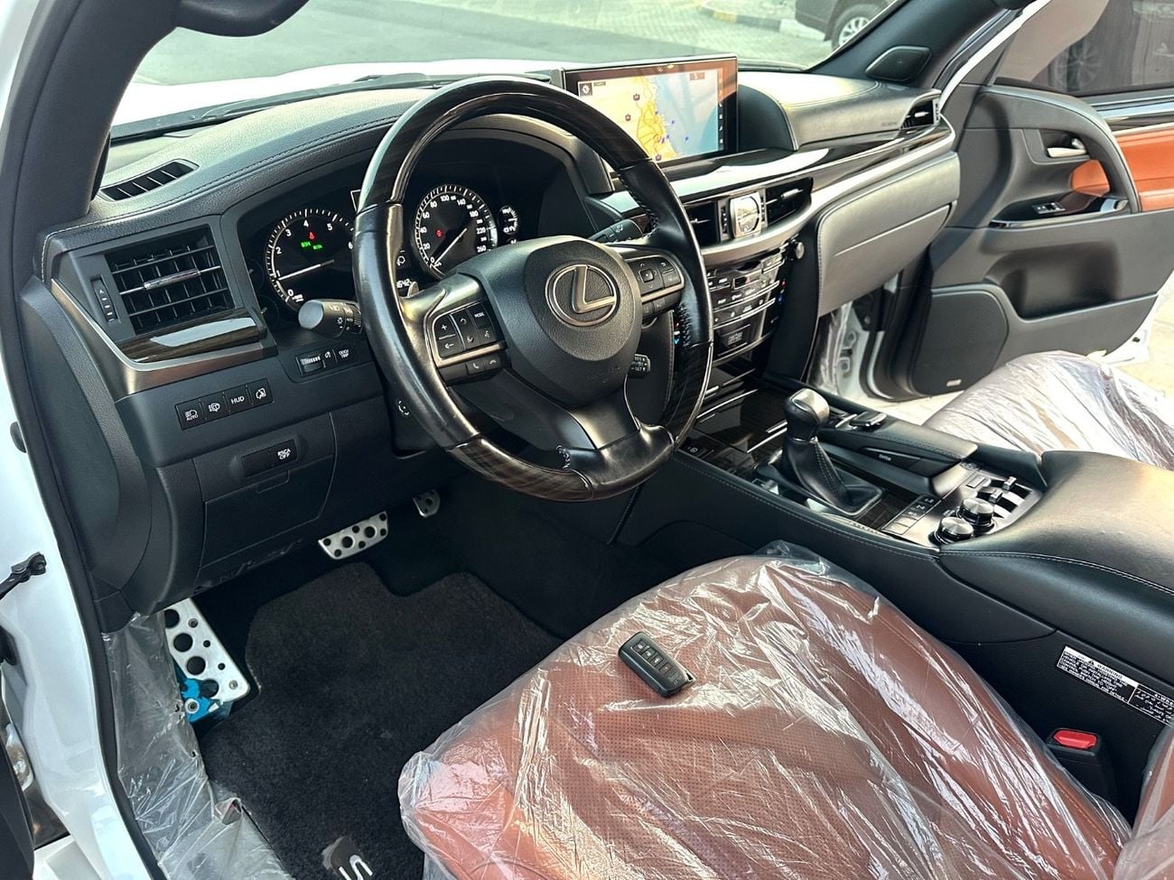 Lexus LX 570